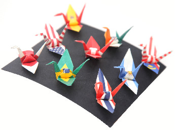 折り紙の鶴イメージ
